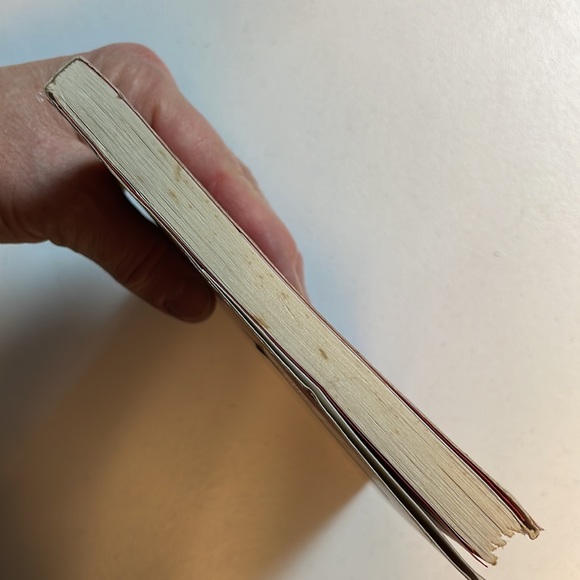 📚2/$6  Shopgirl - Picture 6 of 12